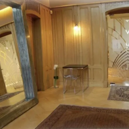 Peonia At - Maison D'hotes D'exception Bed & Breakfast