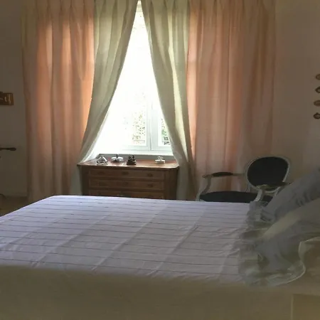 Frühstückspension Peonia At - Maison D'hotes D'exception