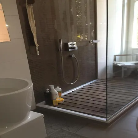 Bed and breakfast Peonia At - Maison D'hotes D'exception 4*